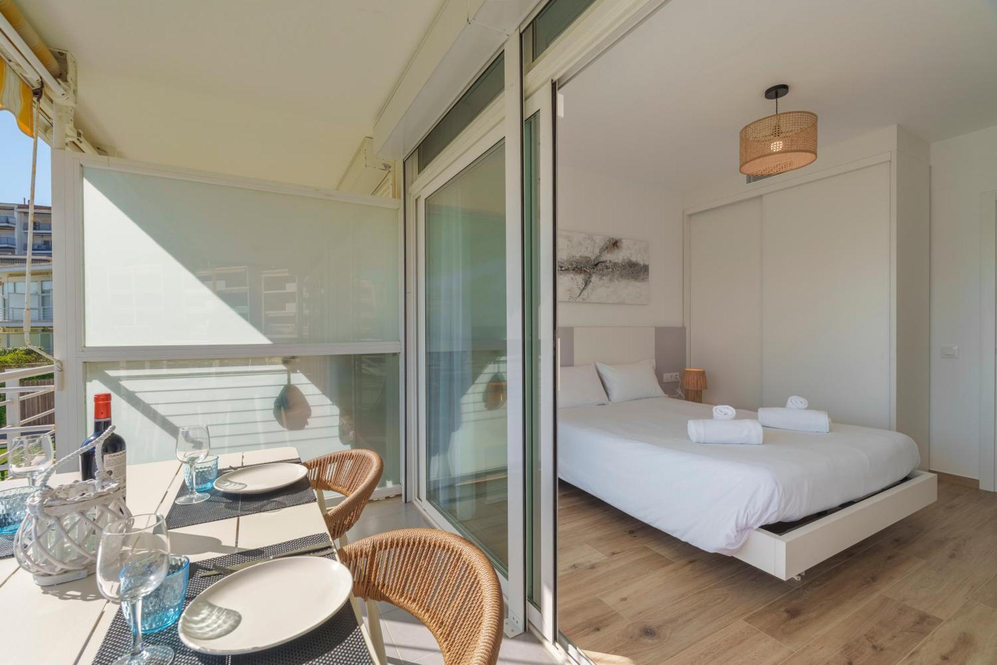 Almadrava, Apartment Roses